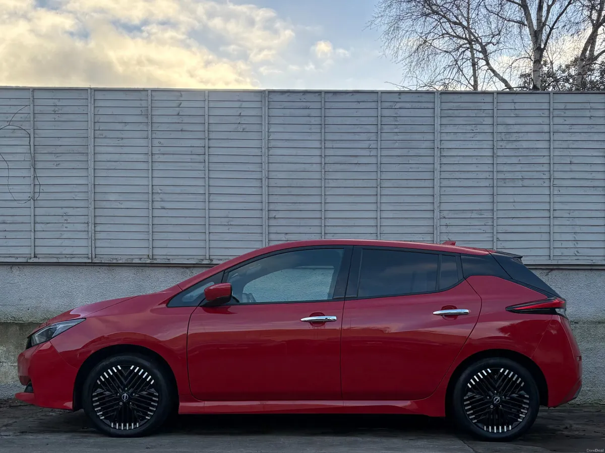 N-CONNECTA / APPLE & ANDROID AUTO / NAV / CRUISE - Image 5
