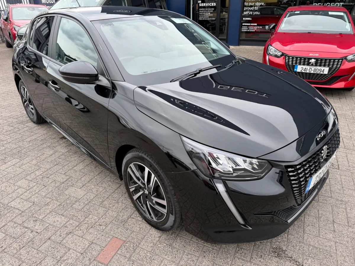 2023 Peugeot 208 Active - Image 1