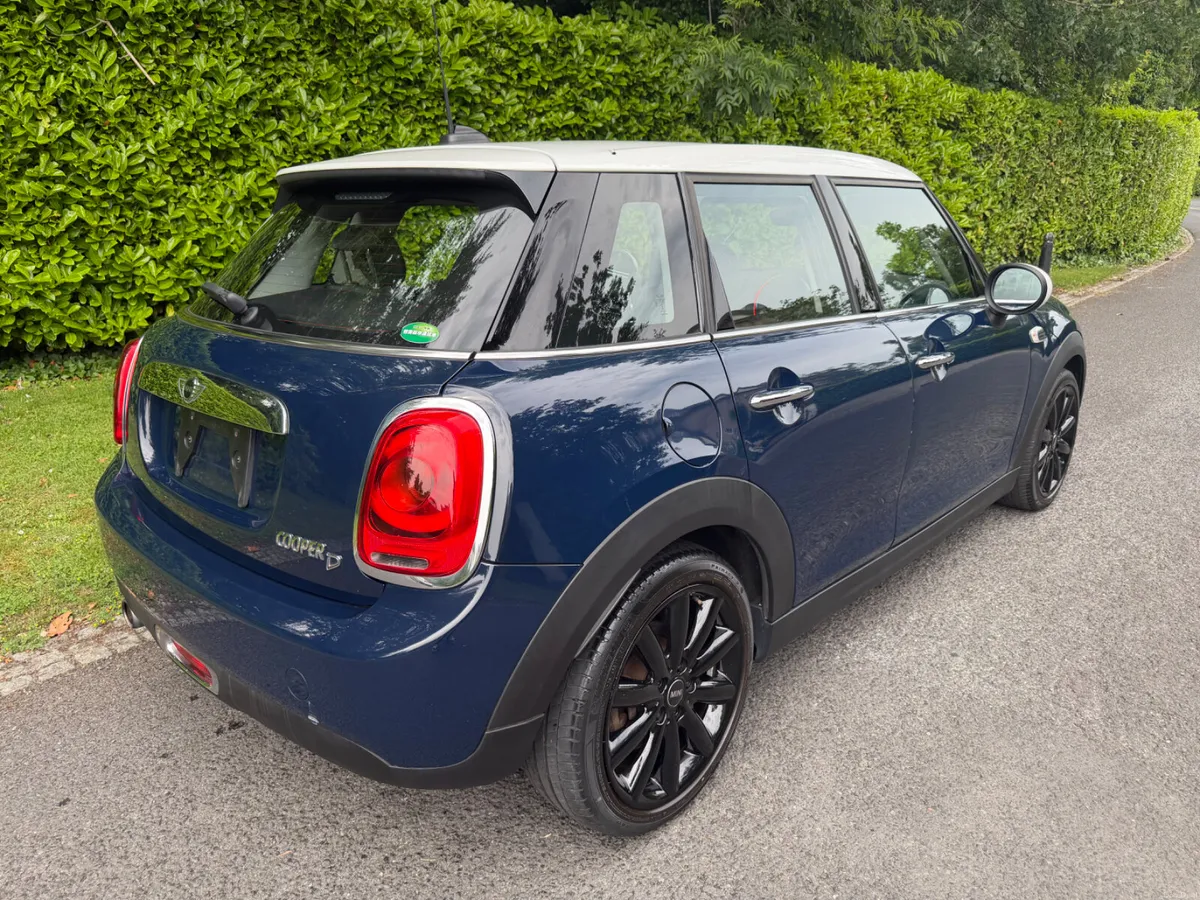 2017 MINI Cooper Diesel – Stunning Blue €10,450 - Image 4