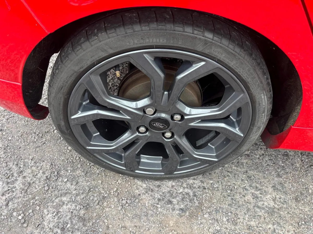 Ford Fiesta 2020  ST  LINE  PETROL  FINANCE - Image 4