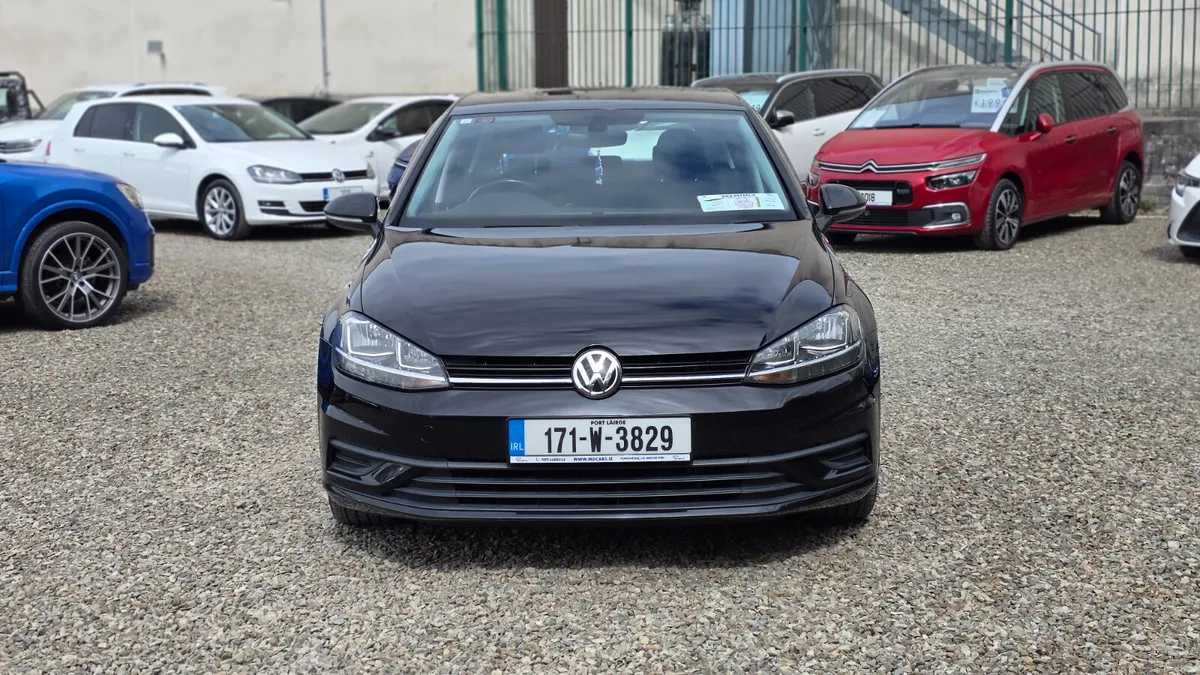 2017 Volkswagen Golf Automatic - Image 3
