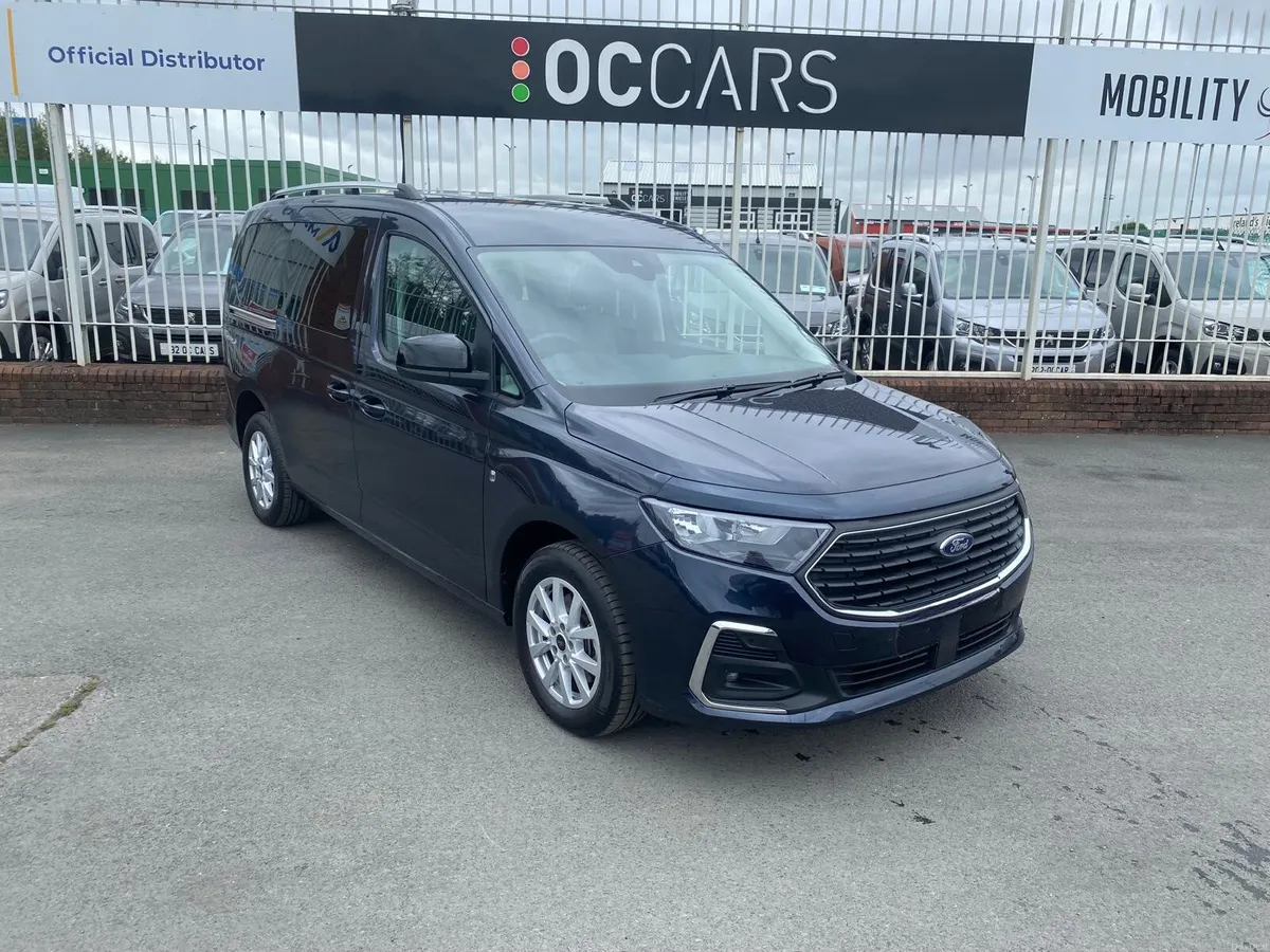 Wheelchair Accessible Ford Freedom RE 4 Seats+WC - Image 3