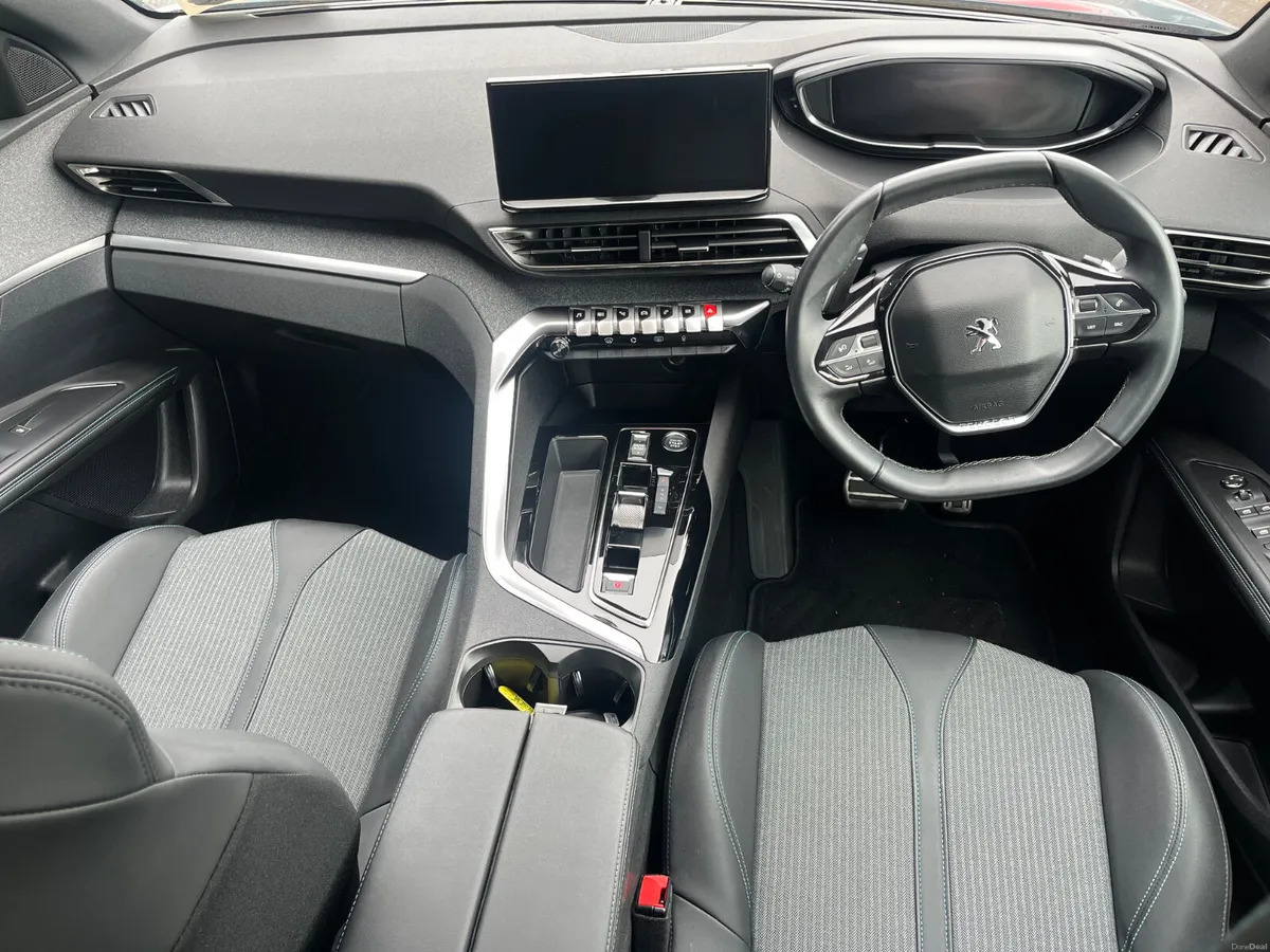 Peugeot 3008 2023 - Image 6