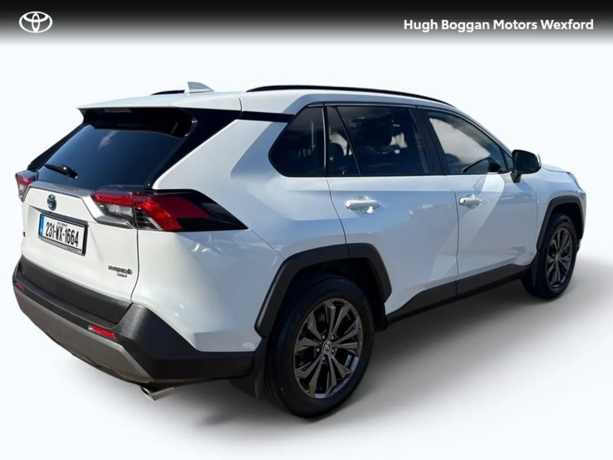 Toyota RAV4 PEARLESCENT WHITE HYBRID SOL AUTOMATIC - Image 2