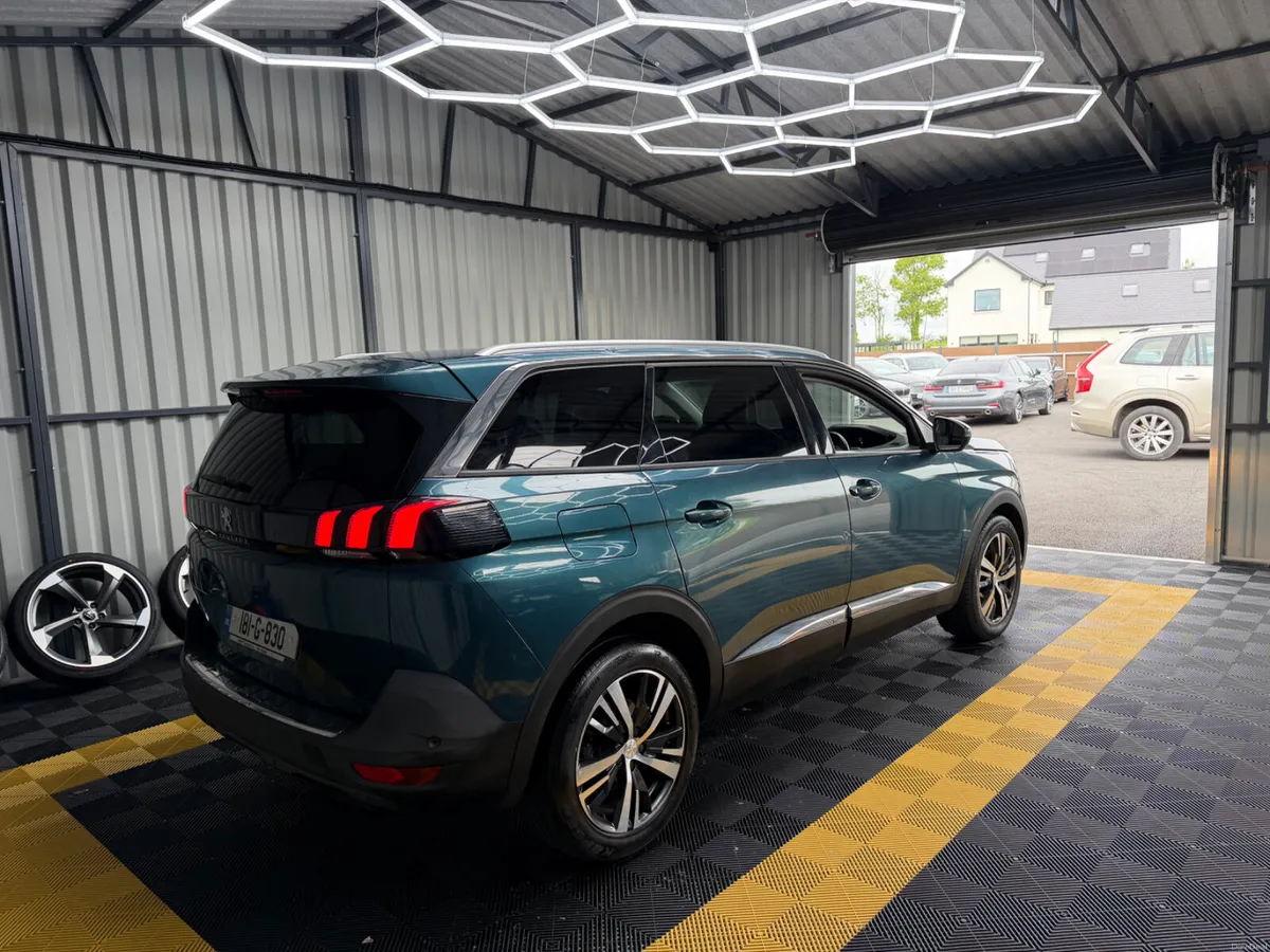 Peugeot 5008 Allure 2018 1.2 Petrol - Image 3