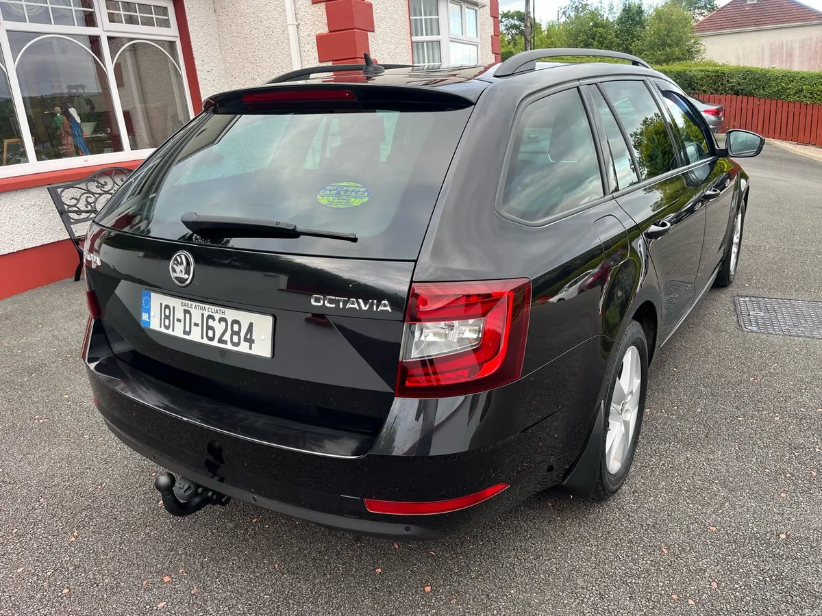 2018 Skoda Octavia ambition 1.6 TDI estate - Image 5