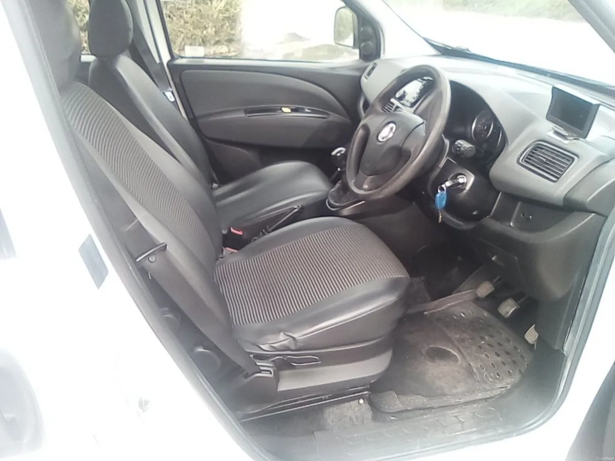 Fiat Doblo 2016 wheelchair. Accessable spotless - Image 3