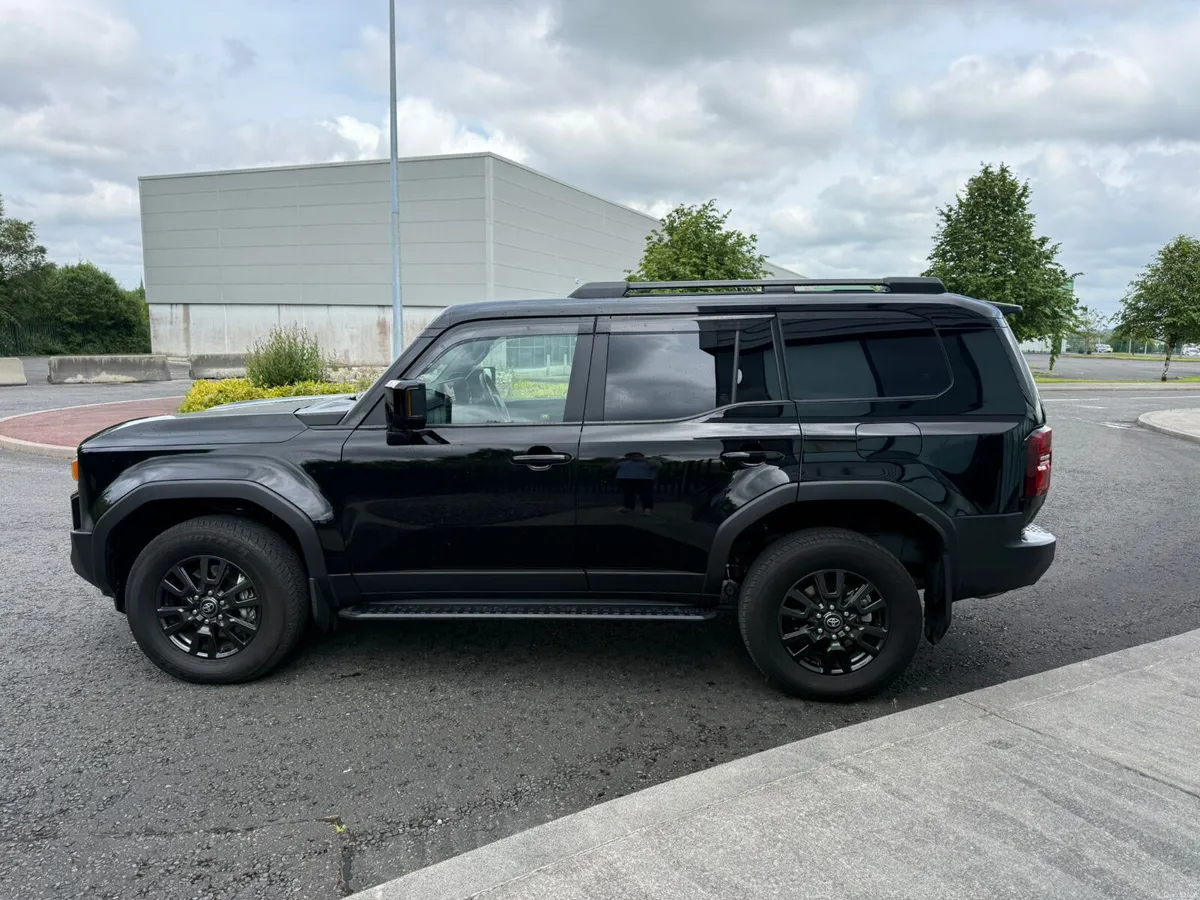 2024 Toyota LandCruiser High Spec - Image 4