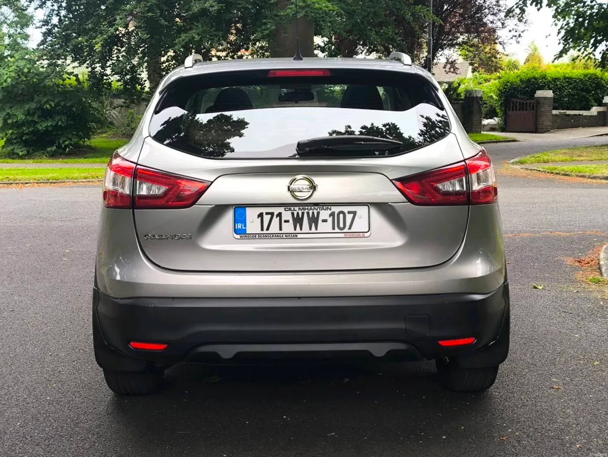 2017 QASHQAI 1.2 SV ONLY 82km PANORAMIC ROOF - Image 3