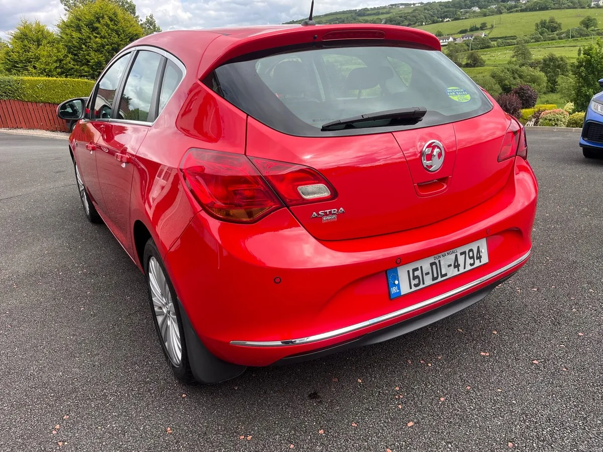 2015 Vauxhall Astra 1.4 vvti excite - Image 3
