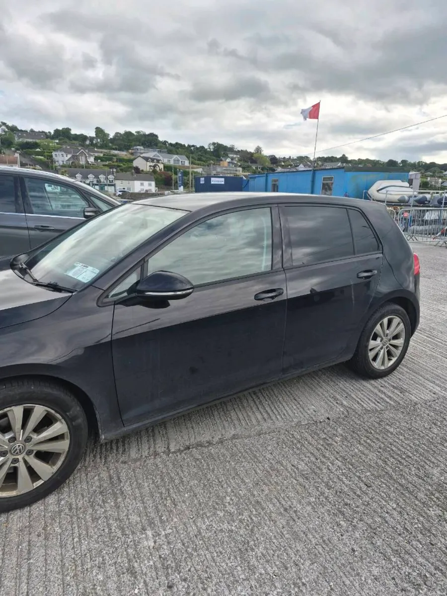 Volkswagen Golf Tsi automatic - Image 3