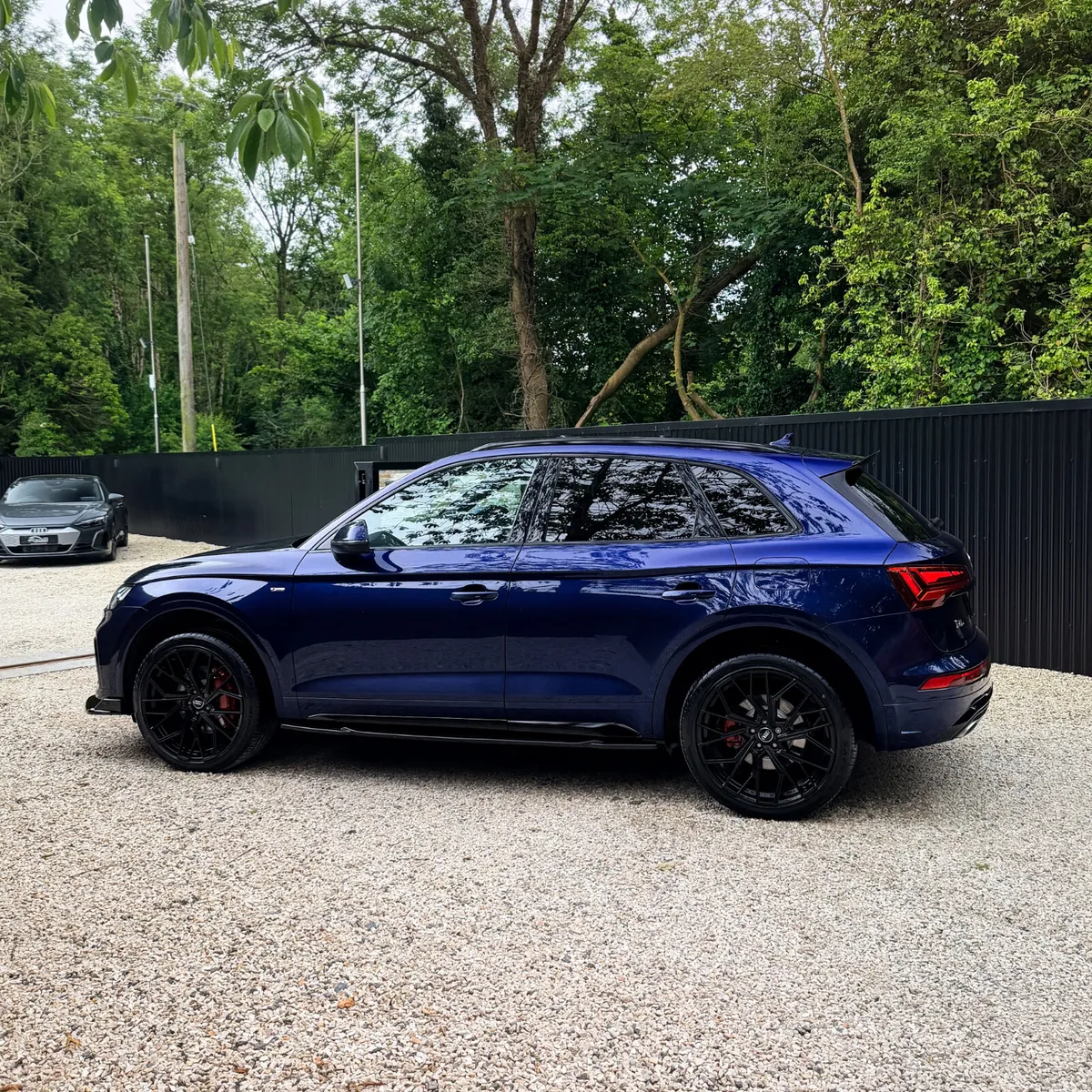 2022 (221) Audi Q5 S Line 50 Quattro TFSI e - Image 5