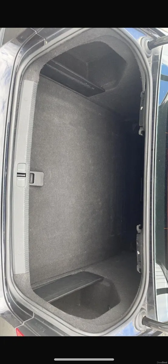 Volkswagen Passat 2014 - Image 6