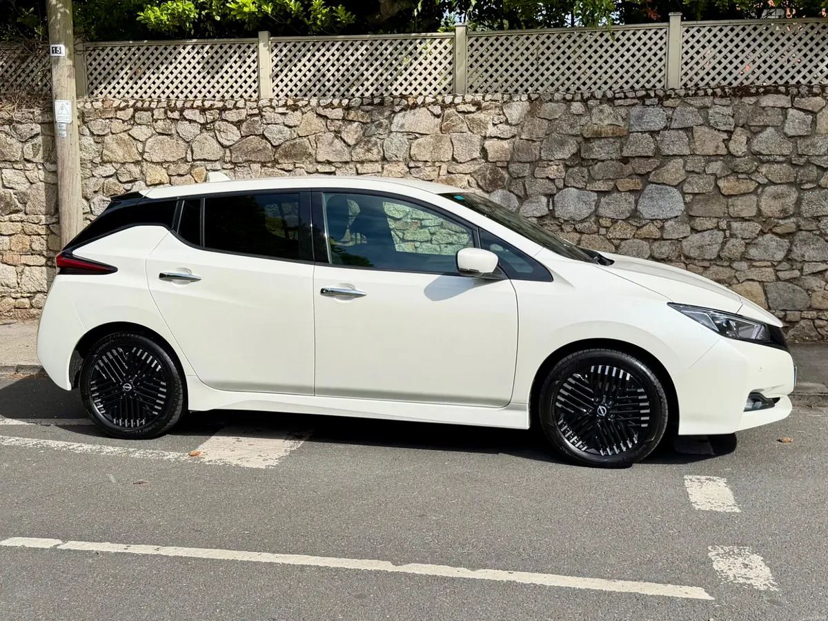 Nissan Leaf 2025!!!!!!PREMIUM GOLD. - Image 2
