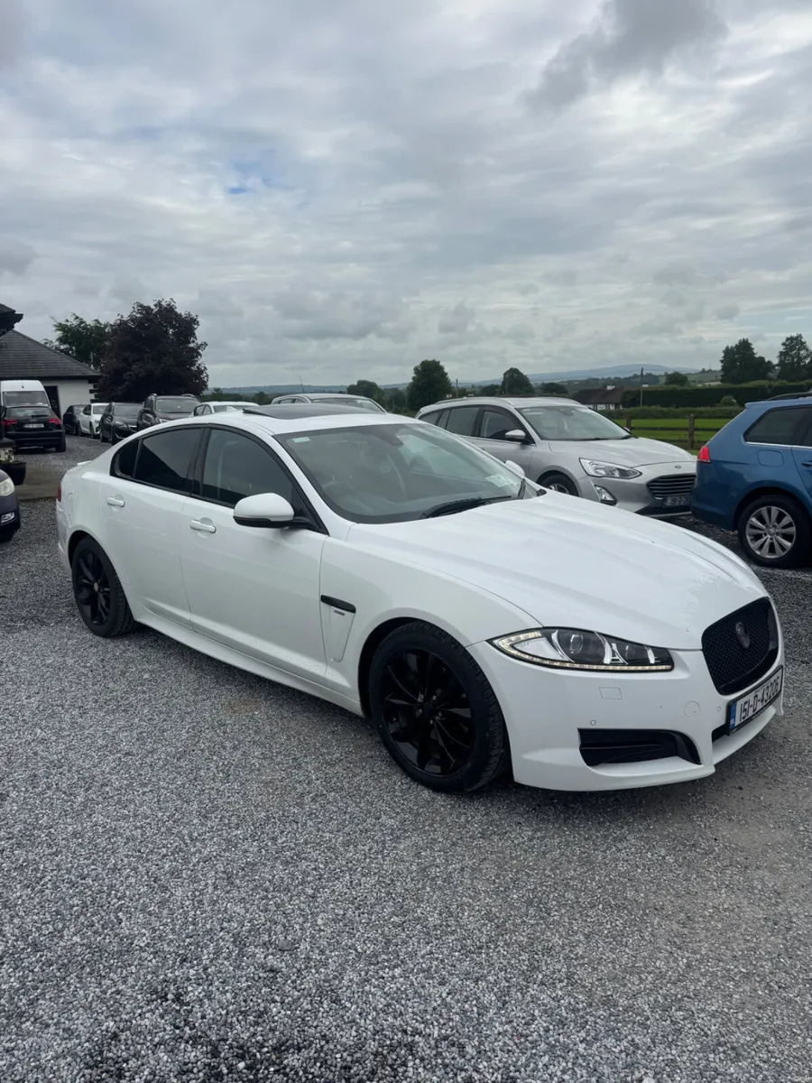 Jaguar XF 2015 R sport 2.2 200 BHP - Image 3