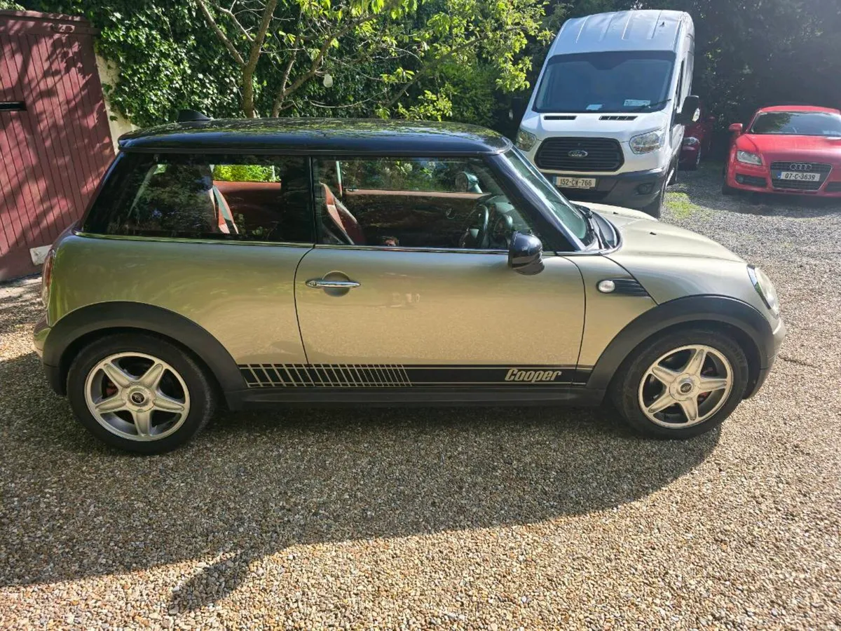 Mini Cooper - Image 2