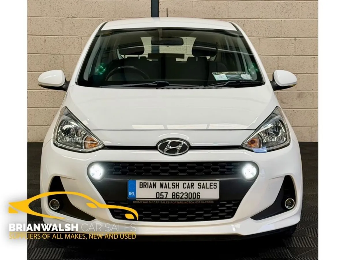 Hyundai i10 DELUXE 4DR - Image 4