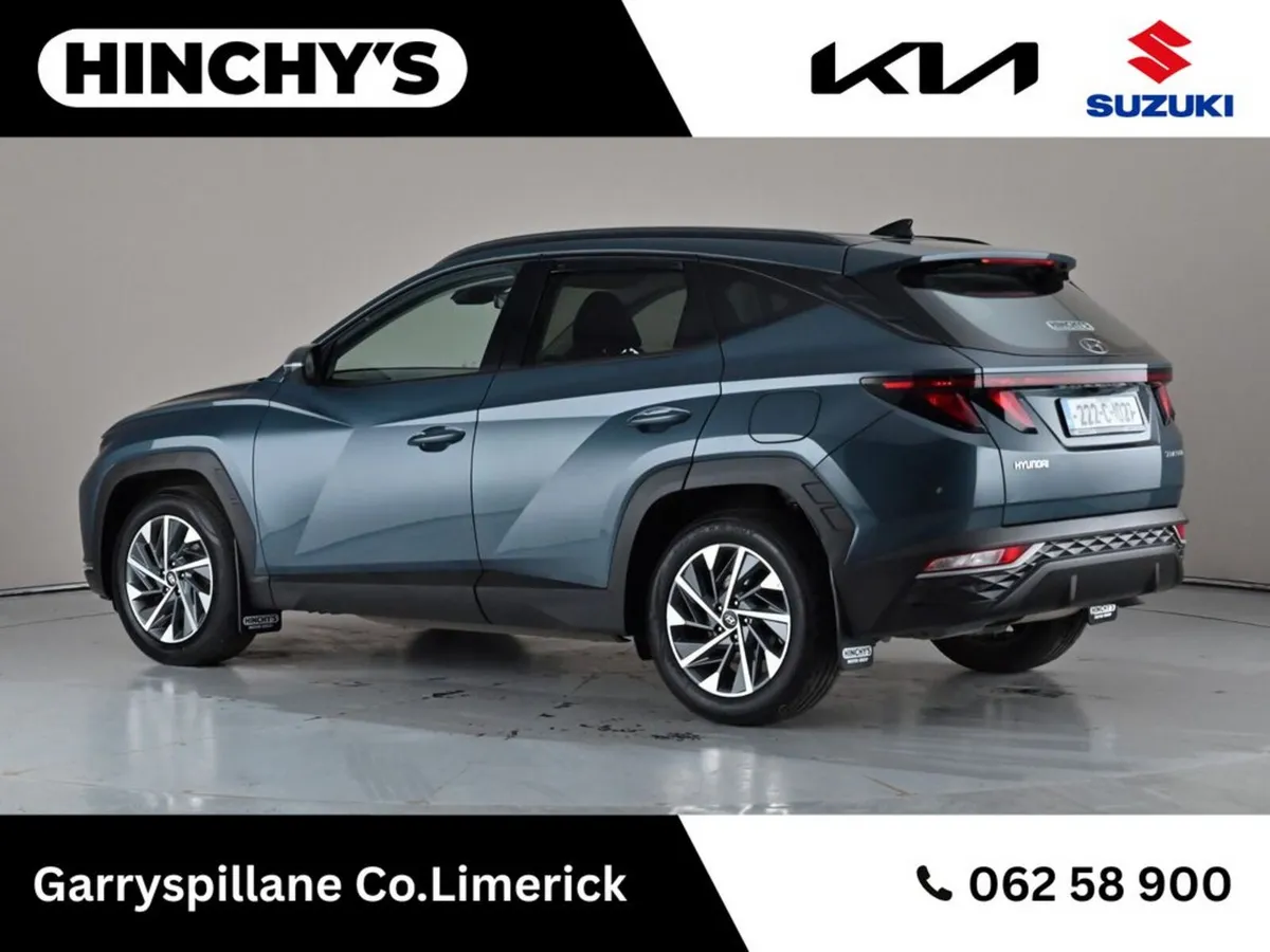 Hyundai Tucson ix35 Executive 5DR - Image 4