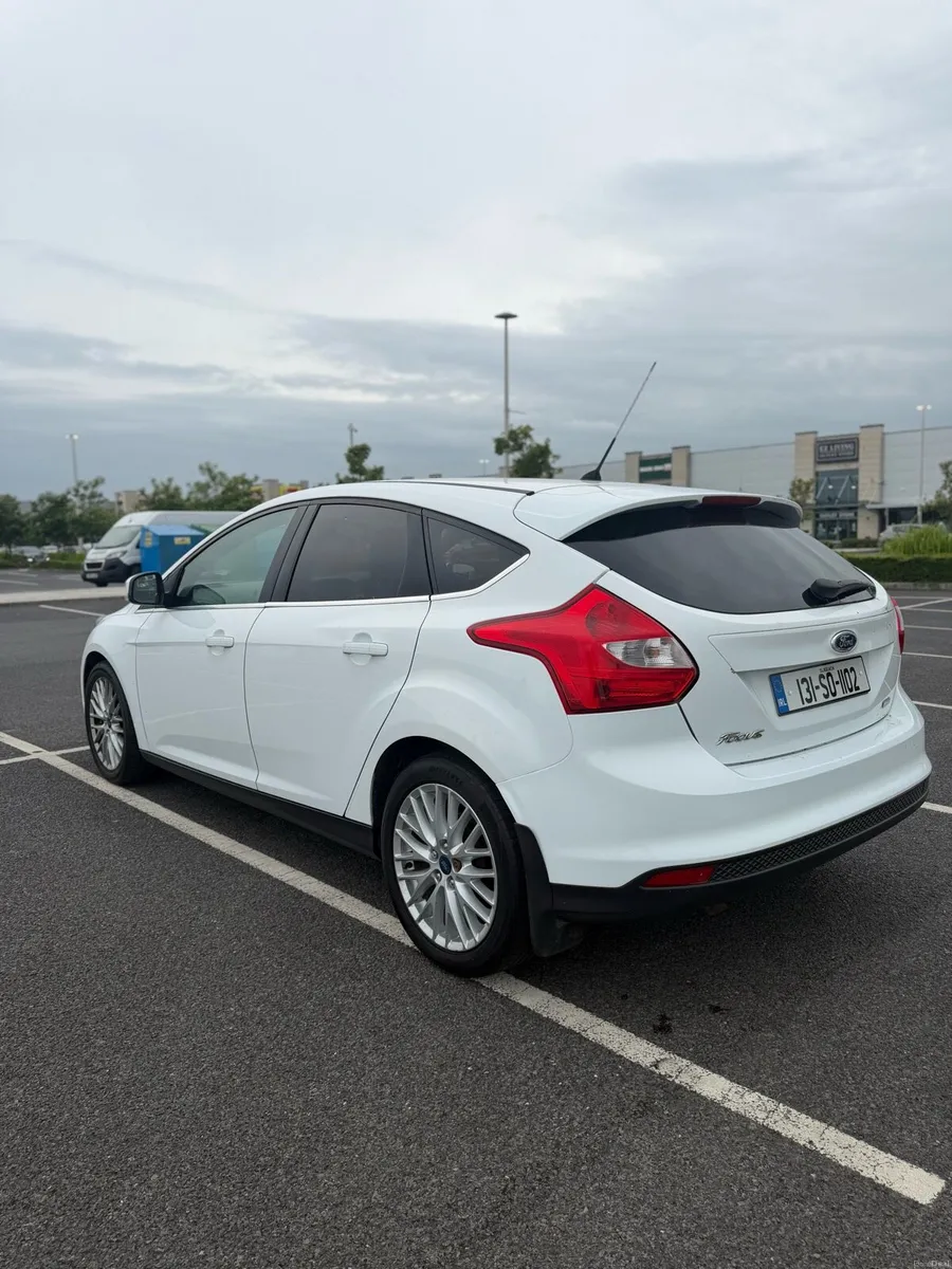 2013 ford focus Nct 12/26 147k kms Deposit taken! - Image 3