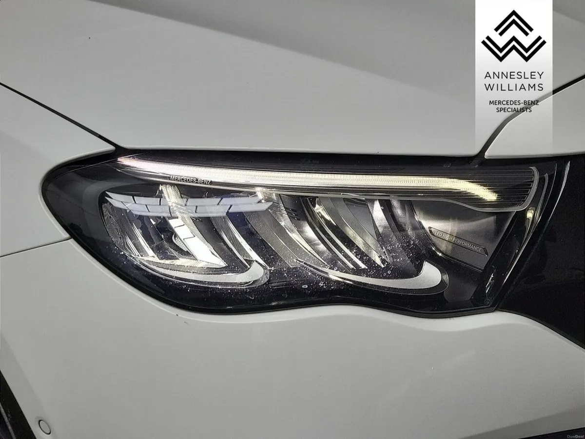 Mercedes-Benz E-Class AMG E 53 HYBRID 4MATIC+ - Image 4