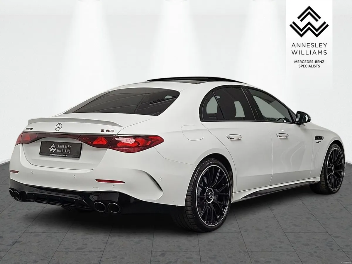 Mercedes-Benz E-Class AMG E 53 HYBRID 4MATIC+ - Image 6