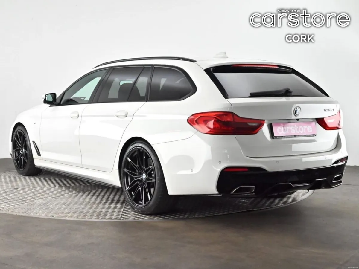 BMW 5-Series 520d xDrive M Sport Touring Auto KIT - Image 3