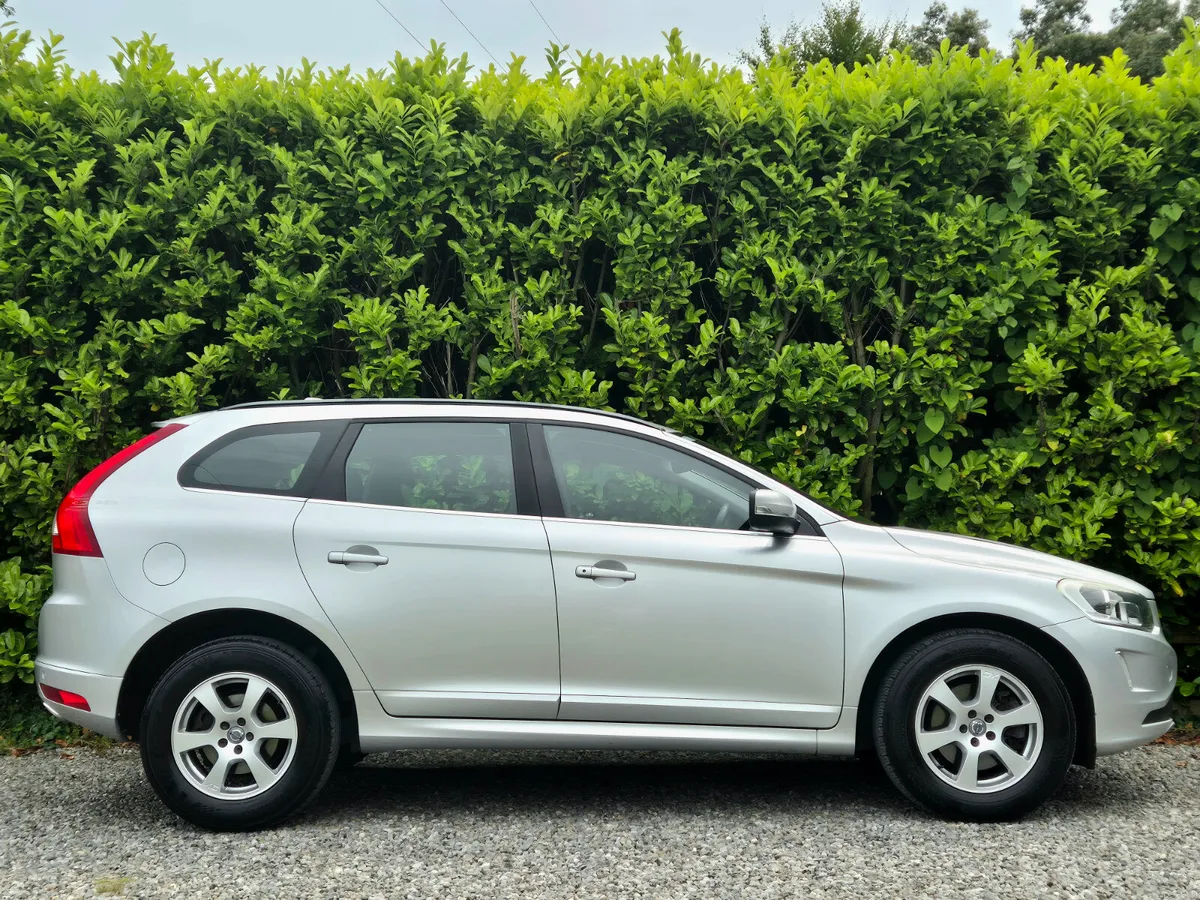 2016 Volvo XC60 - Full Service History - Image 4