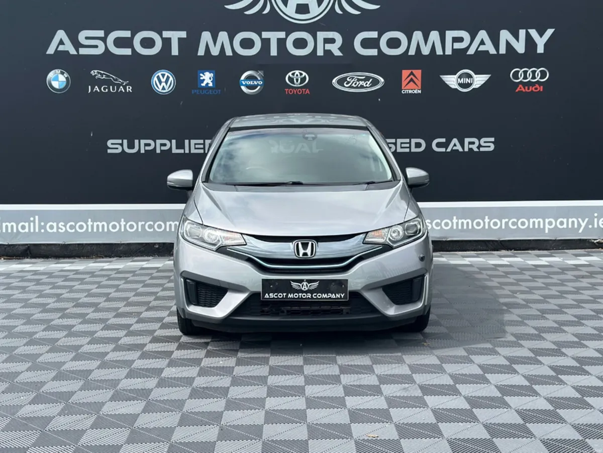Honda Fit 1.5 Petrol Hybrid - Image 2