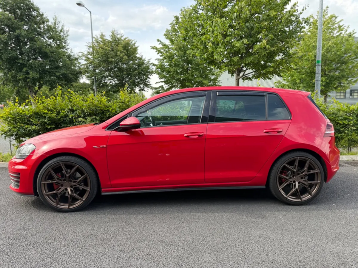 Volkswagen Golf GTD 2.0 *FULL SERVICE HISTORY* - Image 2