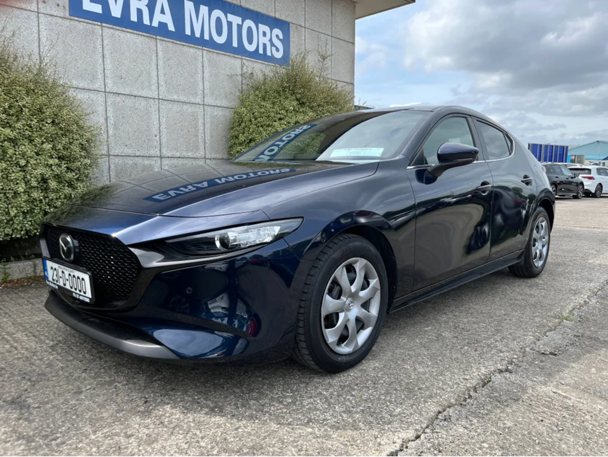 Mazda Mazda3 S AUTOMATIC 1.5 PETROL //REVERSE CAME - Image 5
