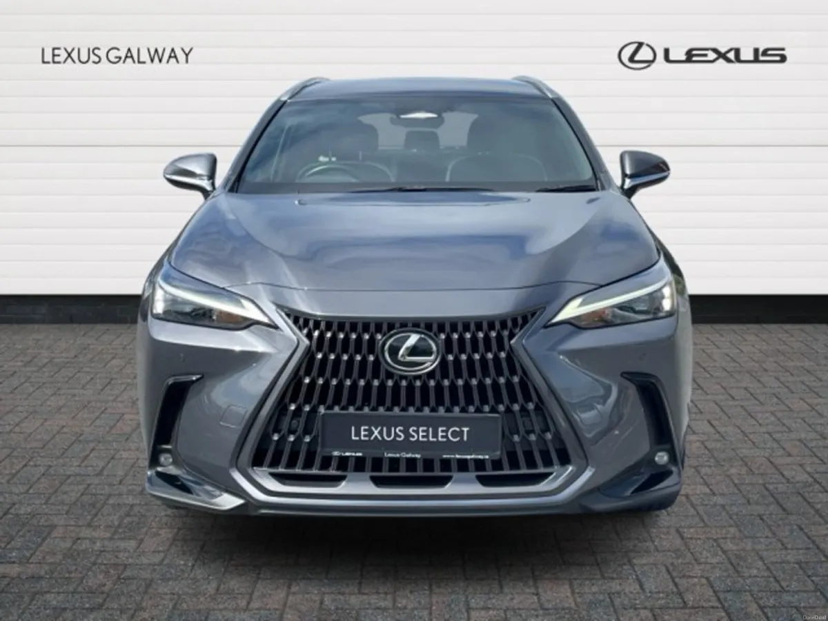 Lexus NX NX 450h+ Executive AWD 2024 - Image 4