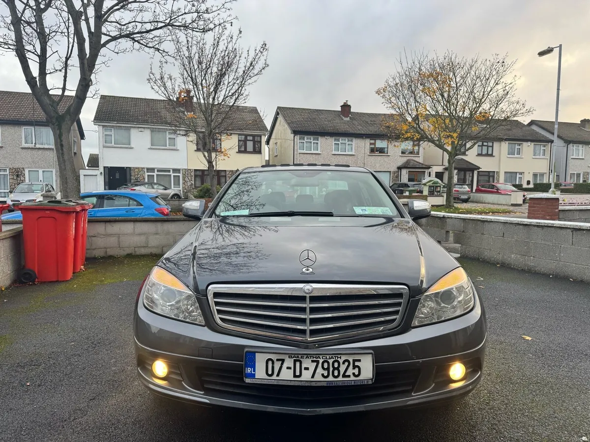 Mercedes Benz C180 Classic Kompressor with Sunroof - Image 1