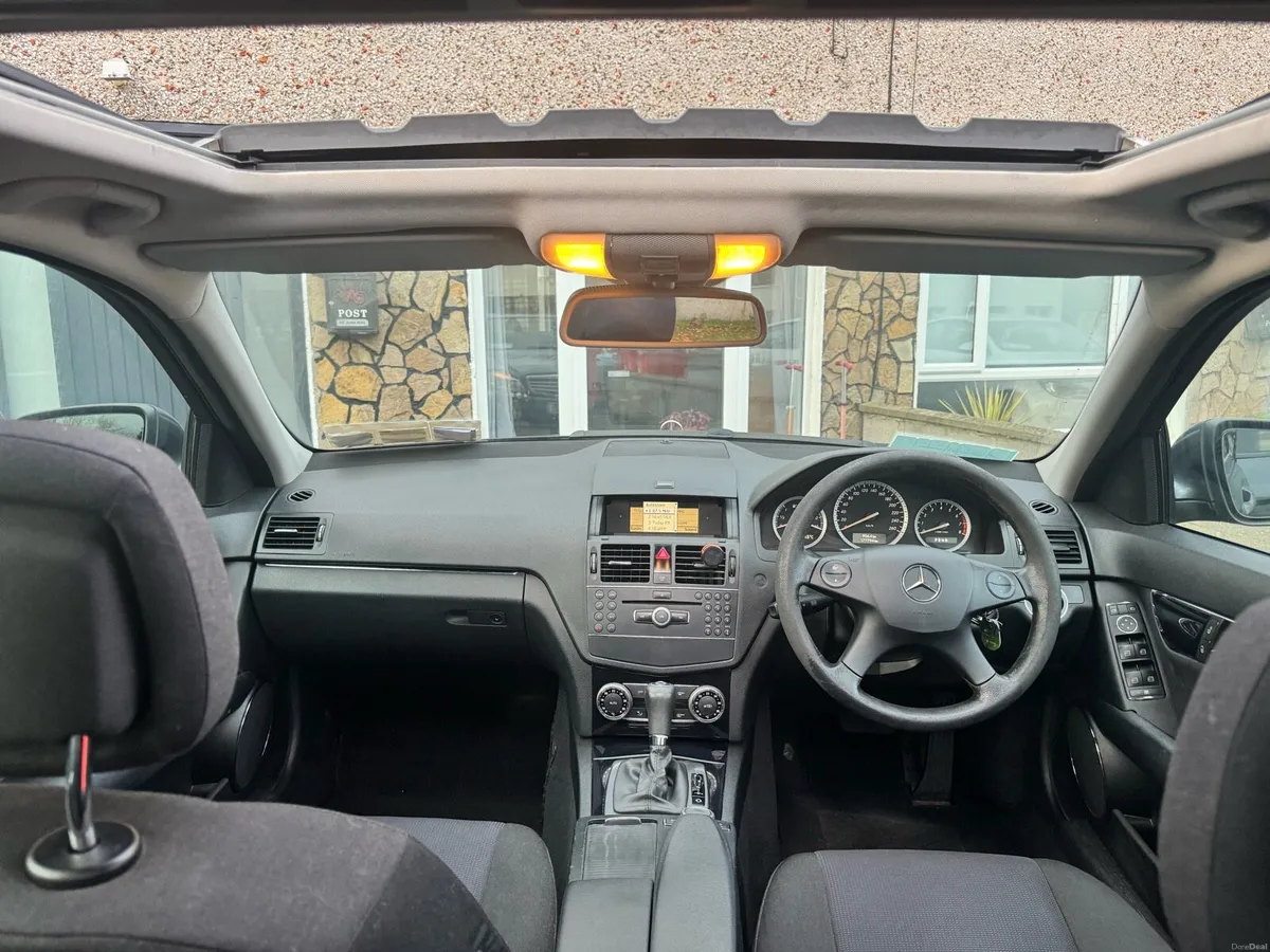 Mercedes Benz C180 Classic Kompressor with Sunroof - Image 2