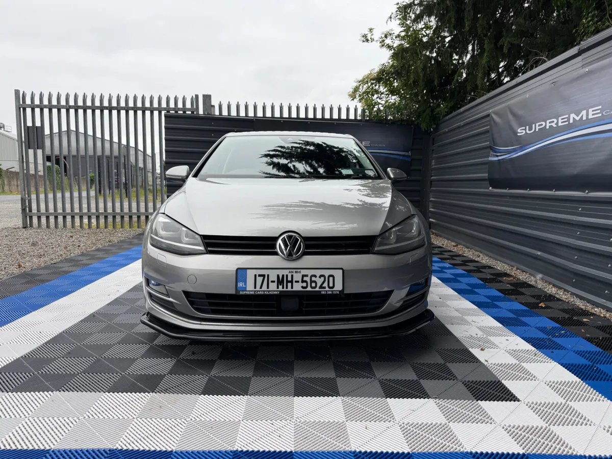 Volkswagen Golf 2017 Highline Auto - Image 3