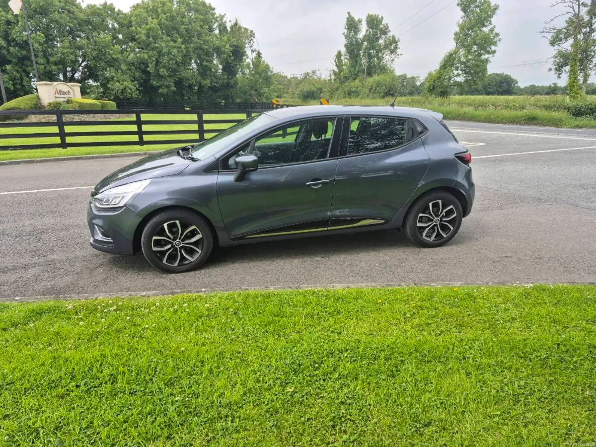 Renault Clio 2017 Automatic Low Milage - Image 3