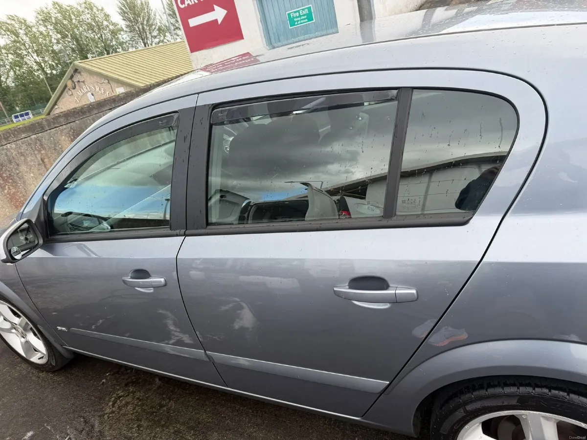 Opel Astra 2008 H AUTOMATIC - Image 3