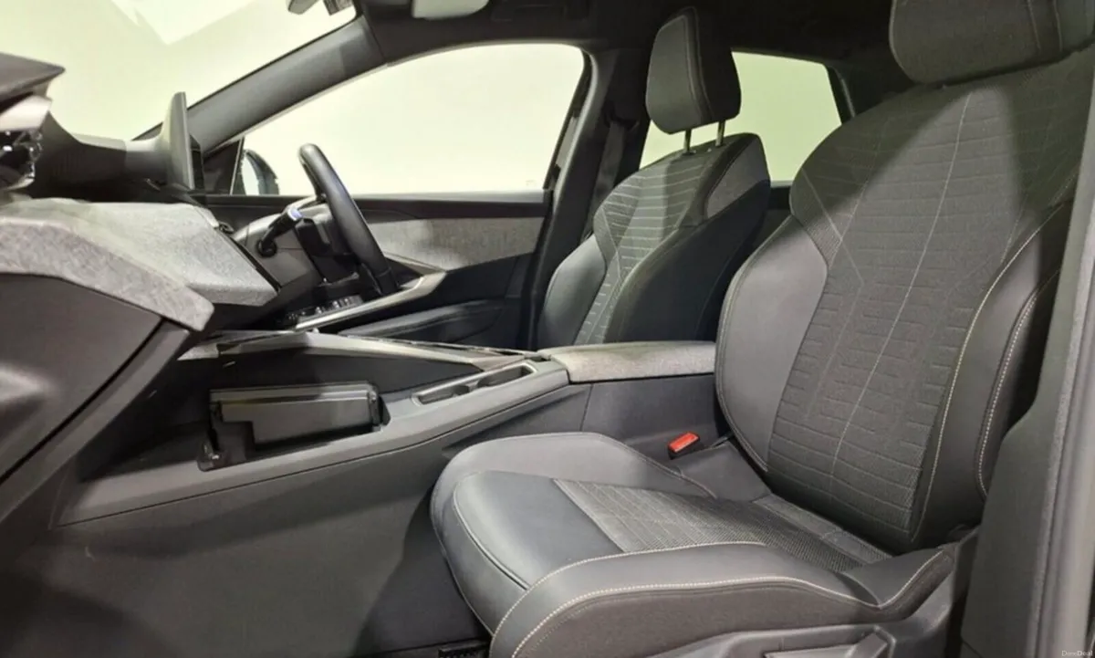 Peugeot 3008 - Image 5