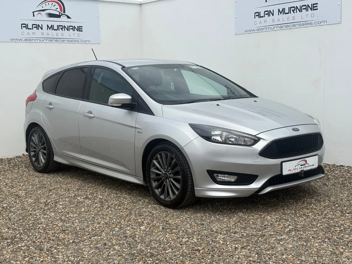 FORD FOCUS  ST-LINE 1.5 TDCI 2017 - Image 2