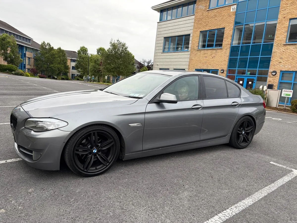 2011 BMW 520D automatic nct& taxed €4800 - Image 4