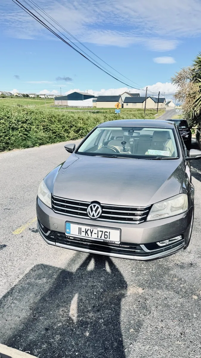 Volkswagen Passat 2011 - Image 1