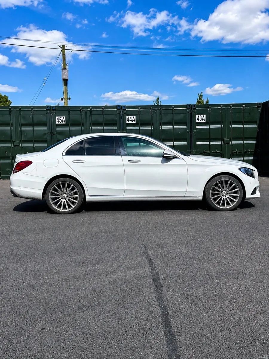 161 Mercedes-Benz C350e AMG line | Full History - Image 4
