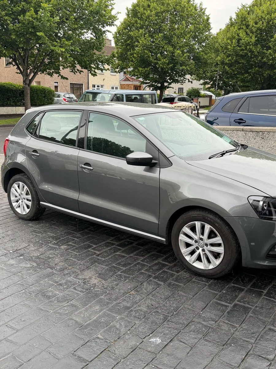 Volkswagen Polo 2017 - Image 1