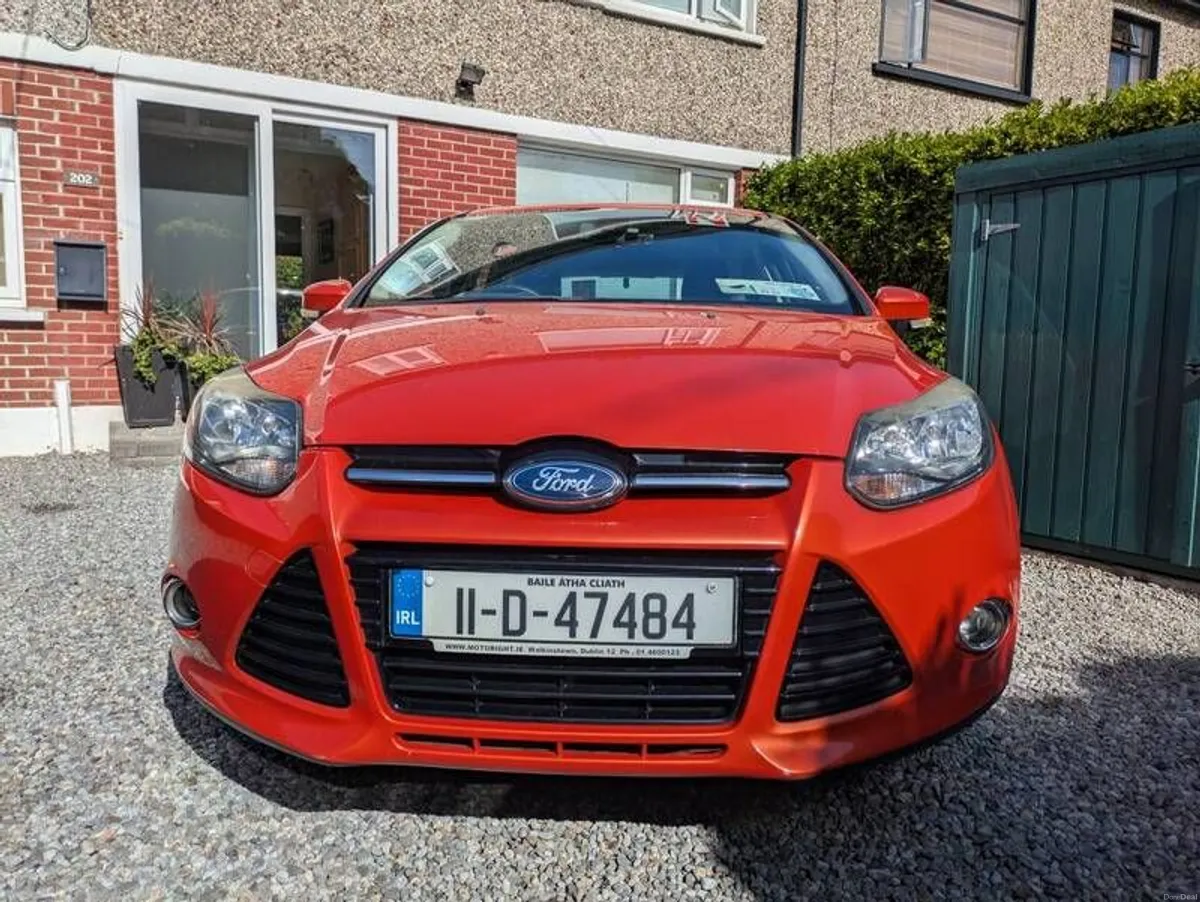2011 Ford Focus - Image 2