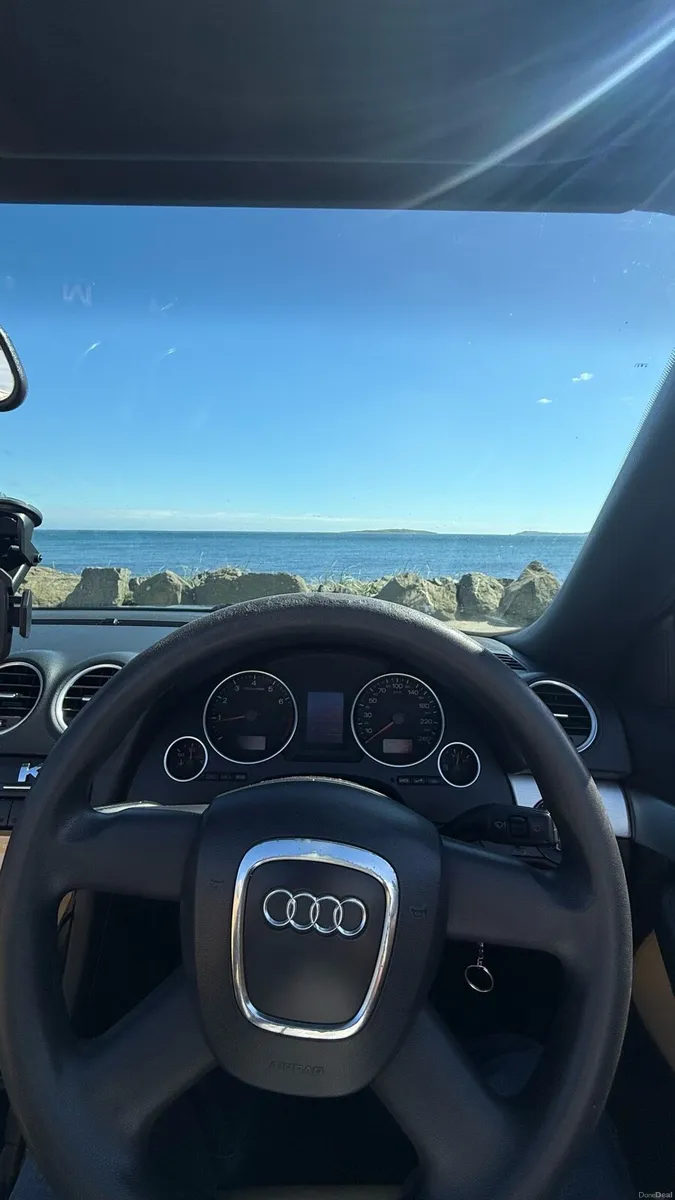Audi A4 convertible - Image 4