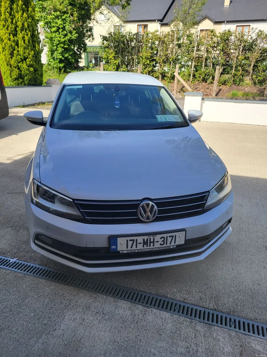 Volkswagen Jetta 2017 - Image 1