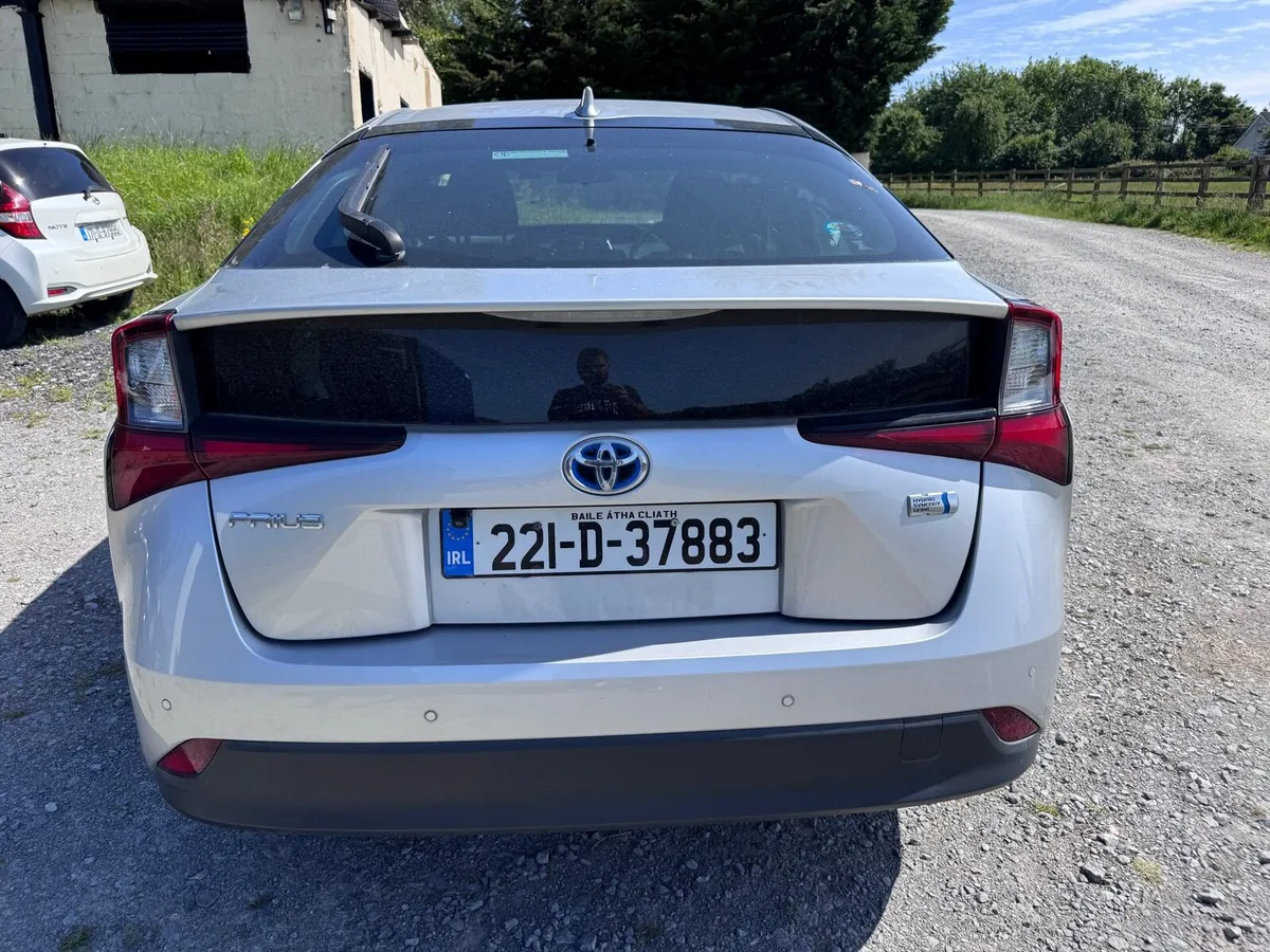 Toyota Prius 221 S Package - Image 3