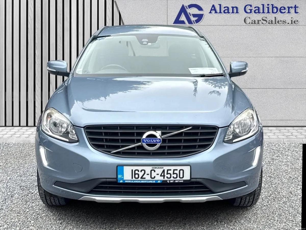 Volvo XC60 D3 FWD ES 5 - Image 4