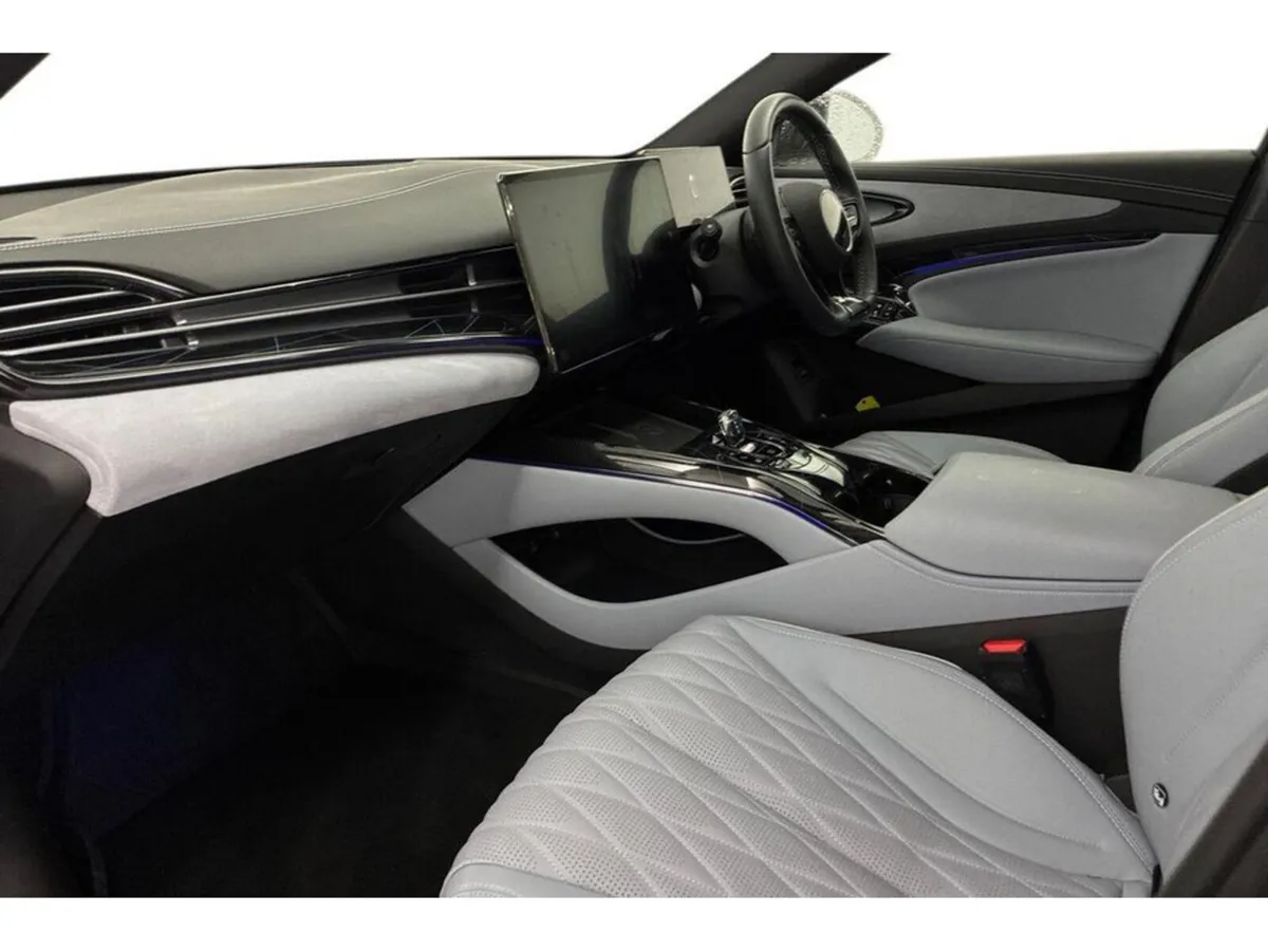 BYD SEAL 82.5 kWh DESIGN RWD - Image 5