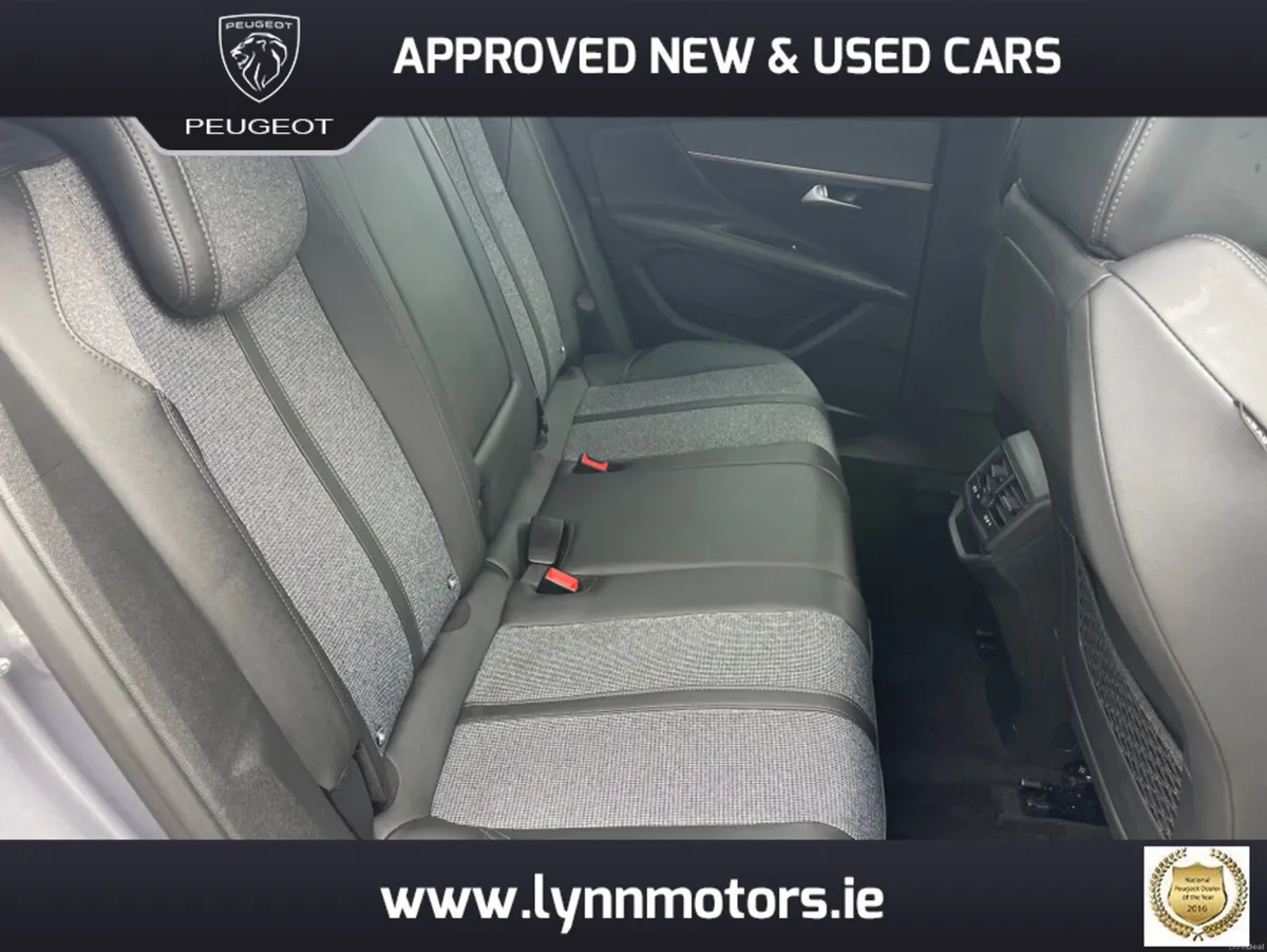 Peugeot 3008 ALLURE 1.2 130 6.3 4DR - Image 6