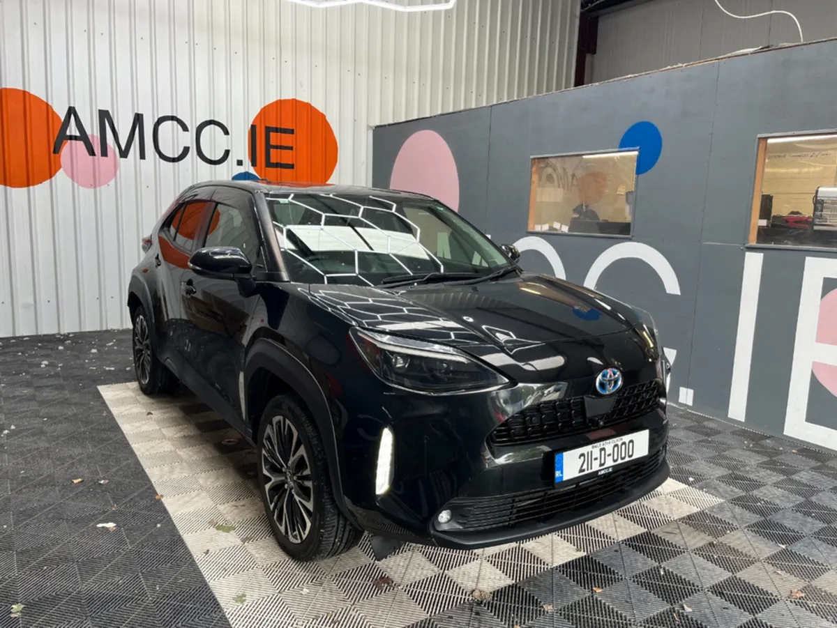 Toyota Yaris Cross 2021 TOYOTA YARIS CROSS HYBRID - Image 1